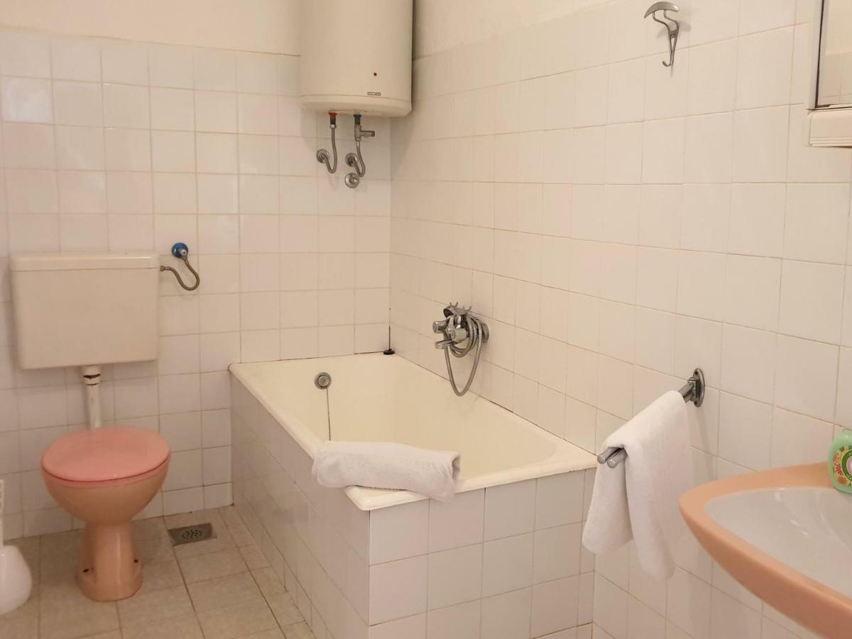 Guest House Miro Novalja Room photo